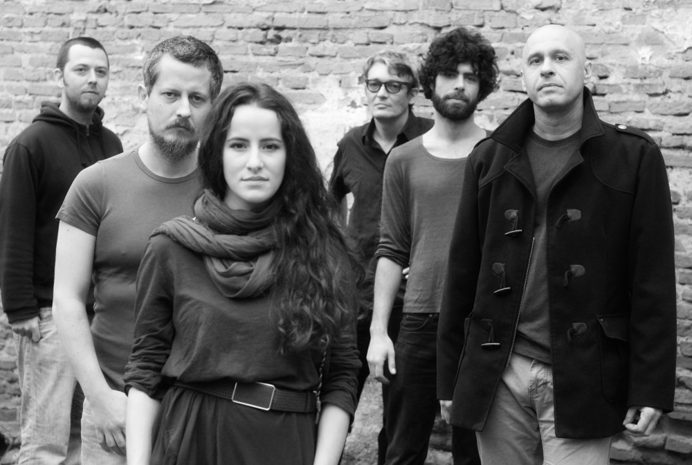 Urmareste noul videoclip Kumm, „One In A Million”